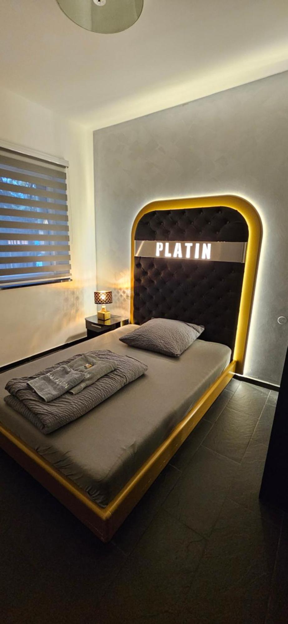 Hotel Platin Regensburg Kültér fotó